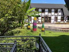 -金山农民画村-枫泾波兰倒置屋