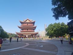 -中国宜宾·长江地标广场