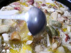 -菌之家·专业纯野生菌火锅·特色炒菌