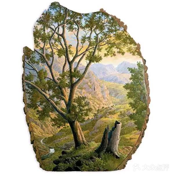木桩上的创意画