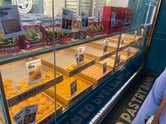 面包甜点陈列柜-虎头局·渣打饼行(五一新干线店)