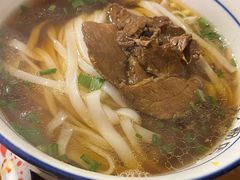 -矮子粉店1985·长沙米粉(湘春路店)