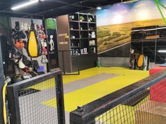 -LikingFit24小时健身•普拉提(张江店)