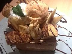 -Lia Cafe Bar Restaurant松山咖啡屋