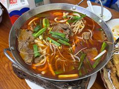 -胡子饮食店