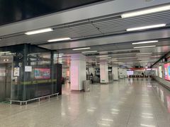 -闸弄口(地铁站)