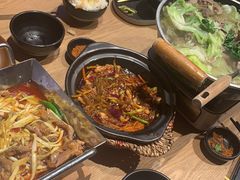 -川堂风·跷脚牛肉·乐山爆炒(宝山日月光店)