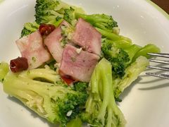 -萨莉亚意式餐厅(百联青浦购物中心店)