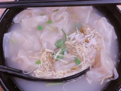 -小杨生煎(金山百联购物中心3楼店)