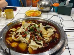 -晓彭肥肠鸡·泡椒鸡火锅(水木天地店)