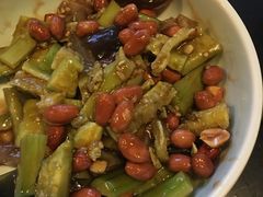 -鸣记脆皮烤鱼·海鲜烤鱼(三八广场店)