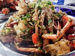 -凤凰路何眼镜香辣蟹(花果园店)