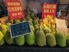 -曼阁市场水果批发市场