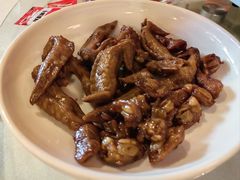 -老鼎万春卤菜(五代传承创始老店)