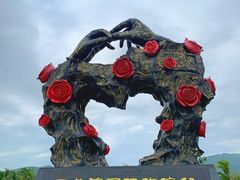 -亚龙湾国际玫瑰谷