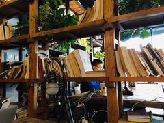 -大书房咖啡(中传国交店)