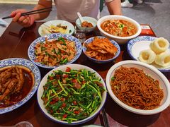 -回家吃饭·地道南昌菜(建德观总店)