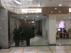 -巴黎春天婚纱摄影(临安店)