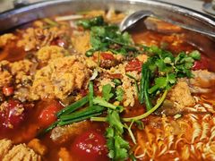 -牟记江湖重庆地标特色菜鱼蛋海鲜无刺鲫鱼(巴南区黑金冠十多年好店)