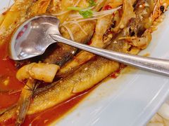 渔娘炖杂鱼-渔娘渔家丹东海鲜(东直门店)