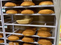 -秀云俄罗斯列巴屋(军星小区店)