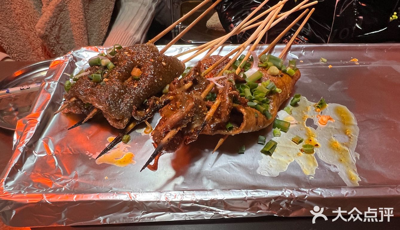 九街附近的烧烤