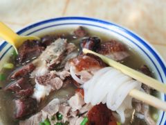 -香辉食馆(新兴路店)