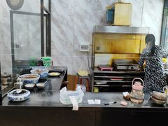 -白翔甜食店
