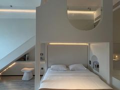 -芷迹江景酒店(五一广场汇景城店)