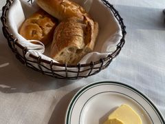 餐前包-Wolfgang’s Steakhouse 沃夫冈牛排馆(上海白玉兰广场店)