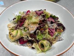 牛油果蔬菜沙拉-有喜胶东小馆(太申祥和店)
