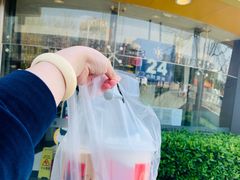 门面-麦当劳(展览路店)