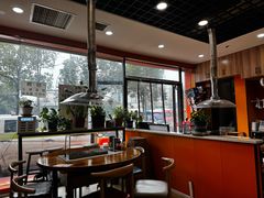 -哈尔滨小酒馆·鲜肉现穿自助烧烤(康新花园店)