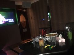 -乐界KTV(虹桥中心店)