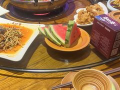 -亮欢寨酸汤鱼(沙冲路店)