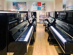 -柏斯音乐艺术中心·钢琴·吉他(上音店)