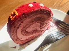 草莓红丝绒卷-星巴克(深圳湾体育中心店)