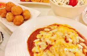 Italian Cheese Meat Sauce Noodles