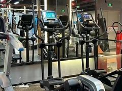 -超鹿运动(融侨锦江店)