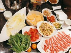 -世贸万锦大酒店·烹大师火锅达人