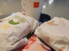 -麦当劳(虹桥南丰城店)