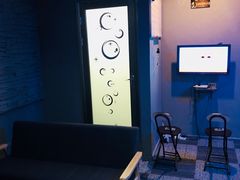 -VR 间客漫·PS电玩·虚拟现实包间游戏电竞(街道口店)
