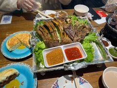 -蒙亨·阿木图赛(乌兰察布天恒广场店)