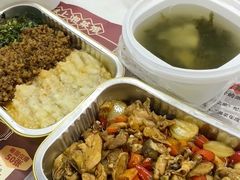 -味上湘菜馆(岳麓山店)
