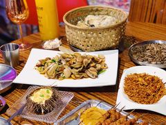 -蚝堡海鲜·威海菜·海肠捞饭·烧烤·亚洲吃蚝公司(幸福门店)