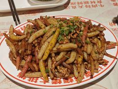 -威记烧嘢·南宁烧烤·超级生牛(绿地店)