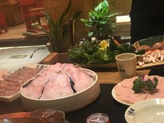 -大龙辣火锅·龙虾·烧烤(湖滨新天地店)
