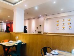 大堂-嘎嘎鸭下巴·爆辣干锅(明教寺店)