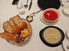 -马克西姆俄罗斯餐厅(通亚街店)