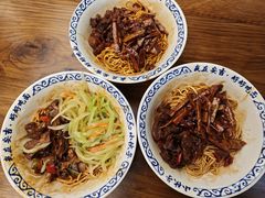 -梅溪·小伙子干挑面(安吉总店)
